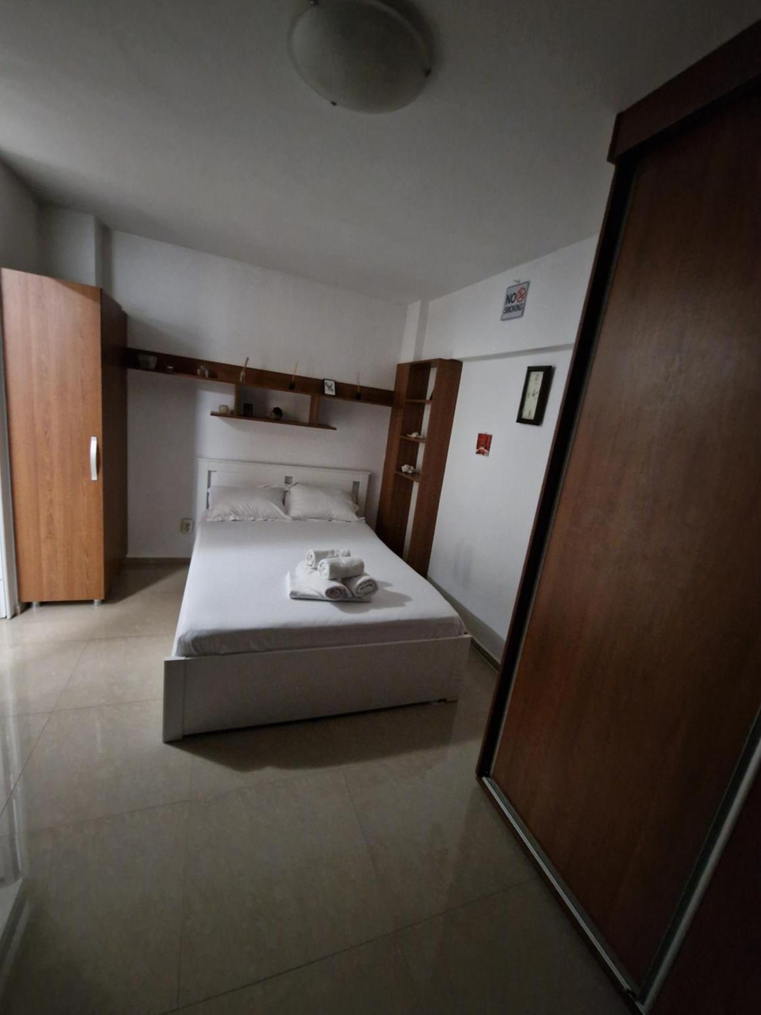 Nikolasstudiocenter Плоешти Экстерьер фото