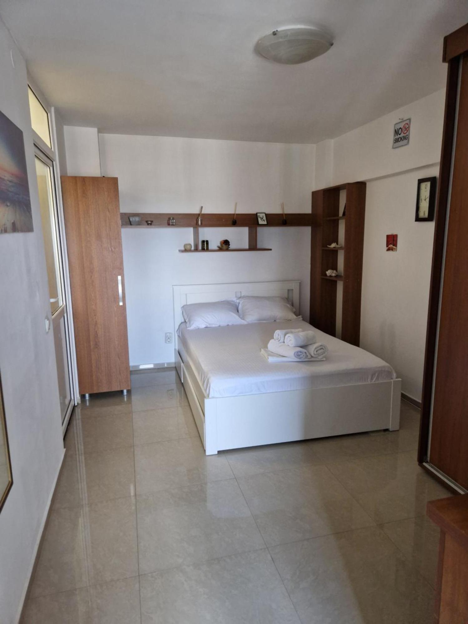 Nikolasstudiocenter Плоешти Экстерьер фото